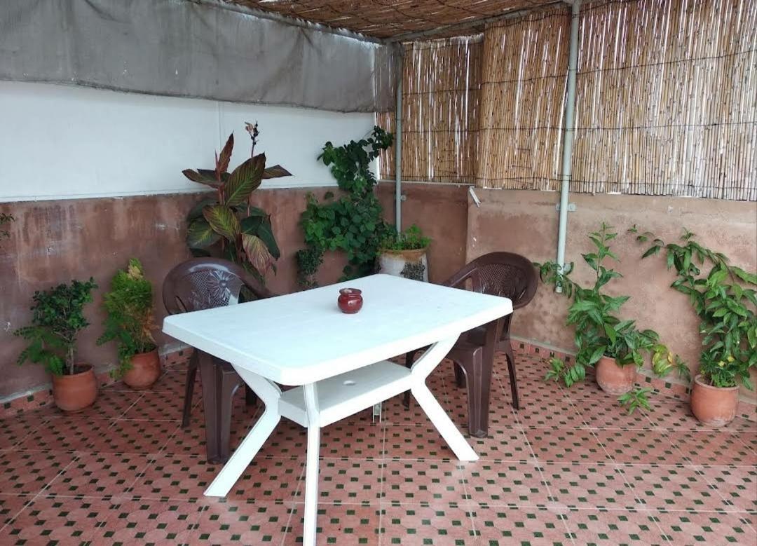 Kayezer Hostel Ραμπάτ Εξωτερικό φωτογραφία