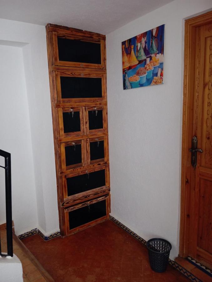 Kayezer Hostel Ραμπάτ Εξωτερικό φωτογραφία